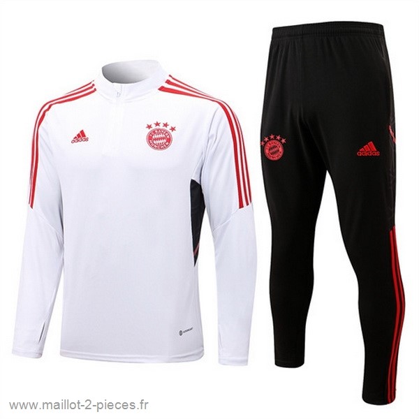 Boutique De Foot Survêtements Bayern Munich 2022 2023 Blanc Noir