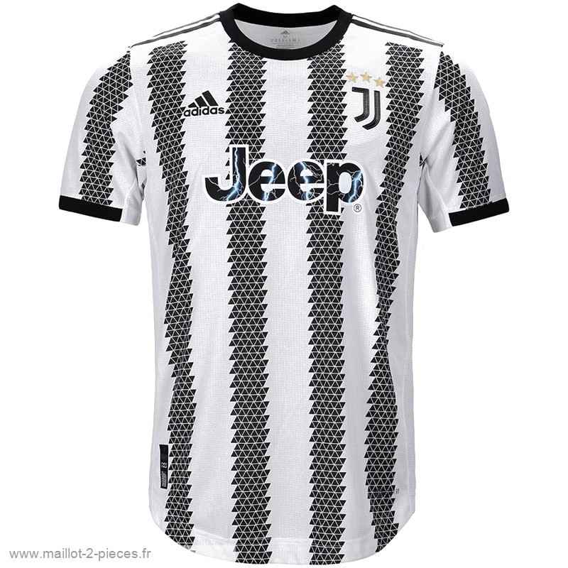 Boutique De Foot Thailande Domicile Joueurs Maillot Juventus 2022 2023 Blanc Noir